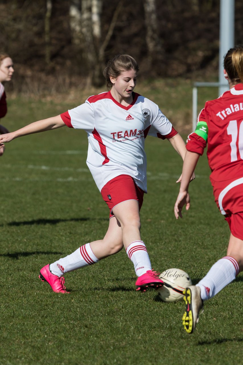 Bild 204 - Frauen SV Boostedt - Tralauer SV : Ergebnis: 12:0